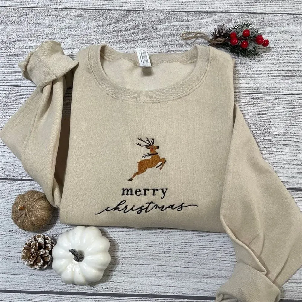 Merry Christmas Embroidered Sweatshirt Christmas Deer Sweatshirt Crewneck, Women's Embroidered Sweatshirts