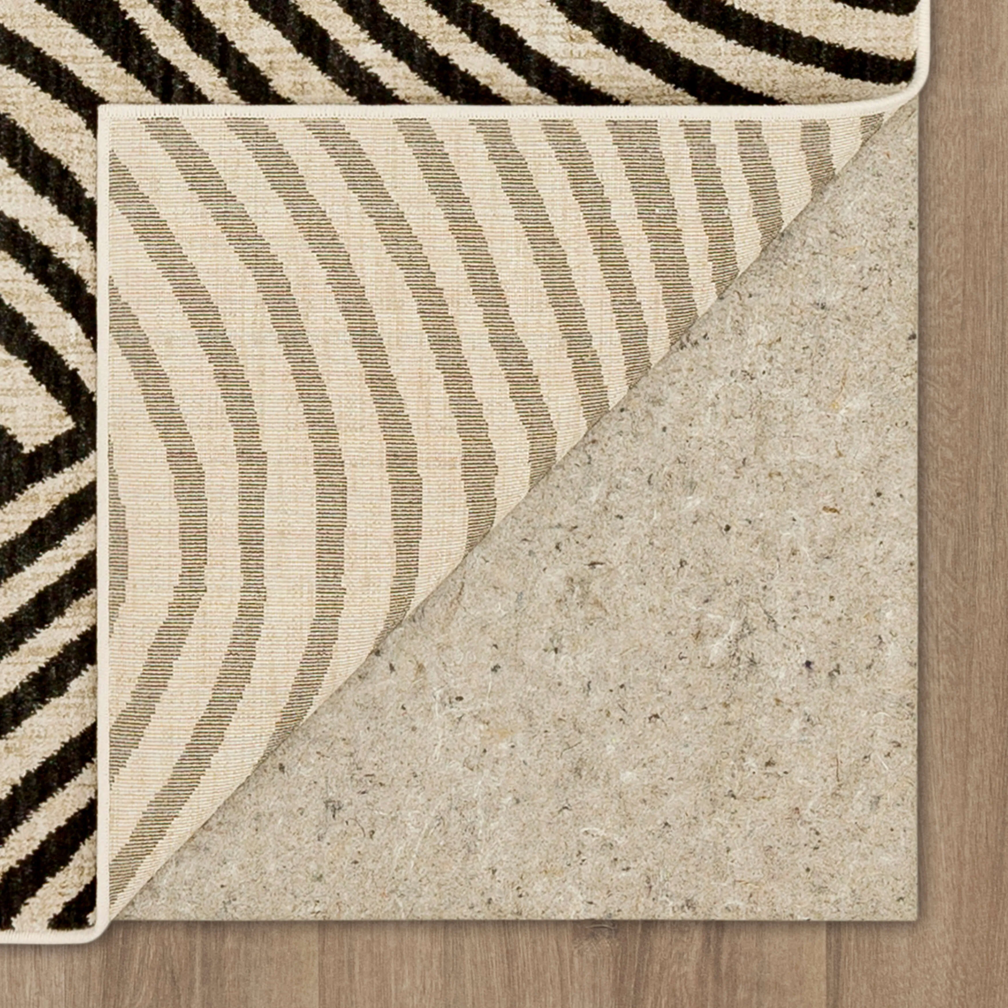 Remolino Onyx by Bobby Berk